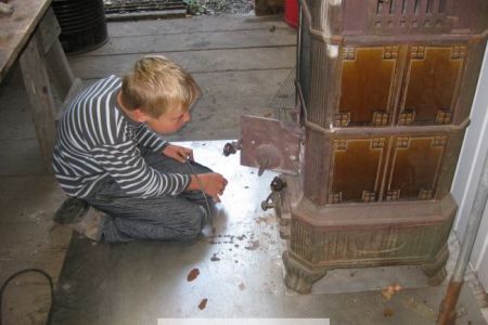 Hütten bauen, abreissen und besetzen, Schabernack treiben...